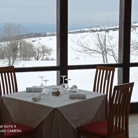 Bed & Breakfast Terrae Eremis: Ristorante, Bar, Roccamorice