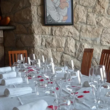 Terrae Eremis: Ristorante, Bar, Bed & Breakfast *