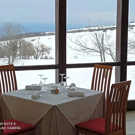 Terrae Eremis: Ristorante, Bar, Bed & Breakfast Roccamorice