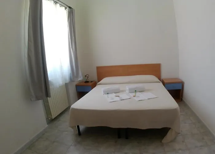 Terrae Eremis: Ristorante, Bar, Bed & Breakfast *